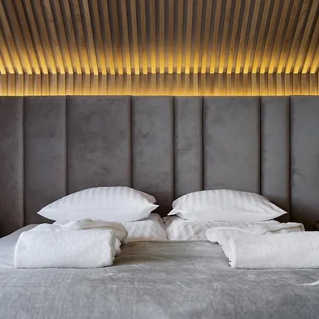 Nad Jeziorem, - Kluszkowce Czorsztyn