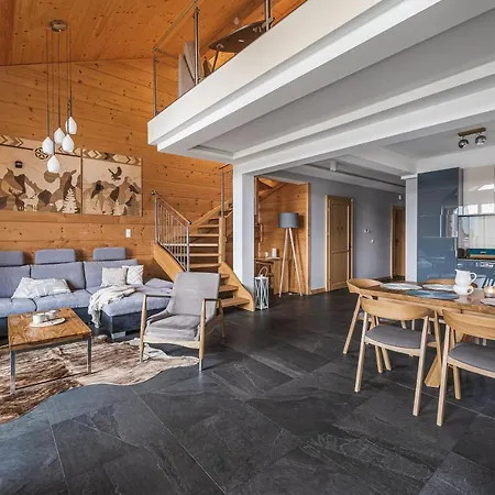 Nad Jeziorem, - Kluszkowce アパート *