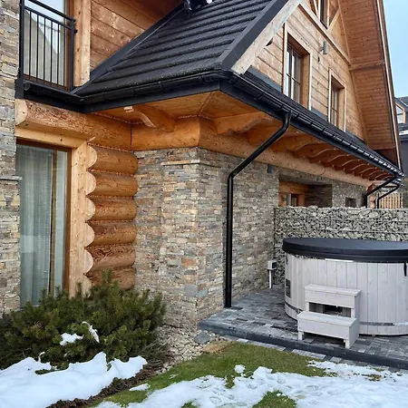 Nad Jeziorem, - Kluszkowce