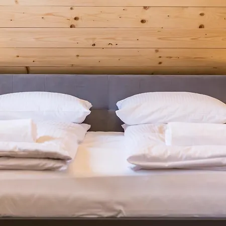 アパート Nad Jeziorem, - Kluszkowce チョルシュティン