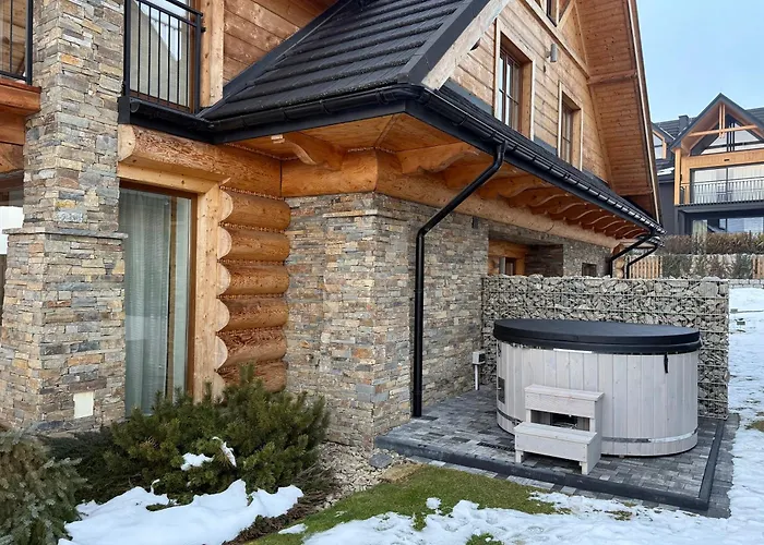 Nad Jeziorem, - Kluszkowce